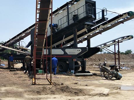 投資一臺移動石子破碎機設(shè)備多少錢?