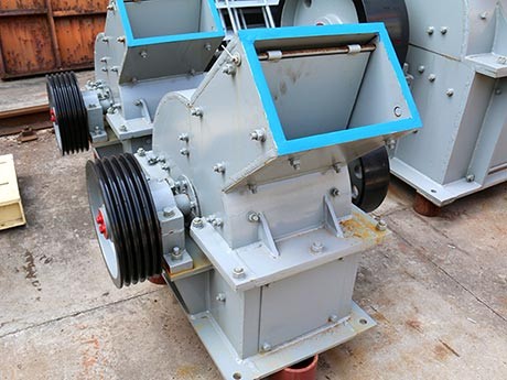 一次成型的鵝卵石破碎機(jī)多少錢一臺？每小時200噸如何配置？