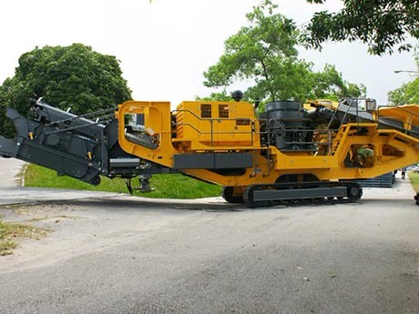 履帶流動式石頭碎石機一天能碎多少石子？如何配置比較省錢