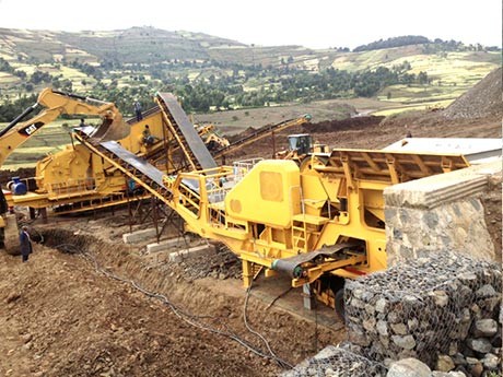 鵝卵石制砂機設(shè)備一套多少錢，有移動的嗎