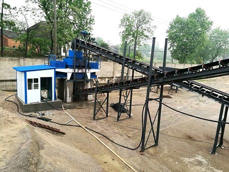 建小型石英石加工廠多少錢，生產(chǎn)石英石需要哪些設(shè)備