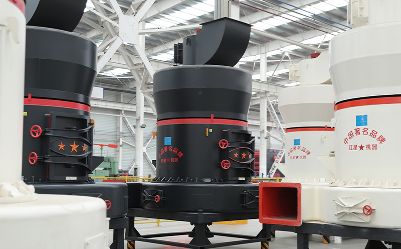 膨潤(rùn)土雷蒙磨粉機(jī)