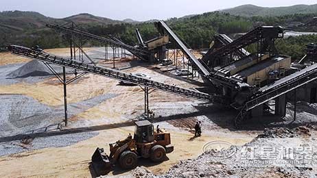 玄武巖用什么破碎機(jī)好，大型玄武巖破碎機(jī)設(shè)備多少錢