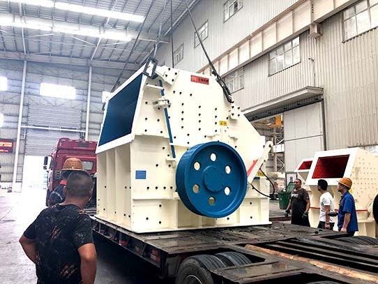 紅星破碎石子反擊機(jī)，多大產(chǎn)能都有_發(fā)貨快、價格經(jīng)濟(jì)