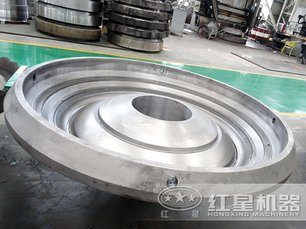 圓錐破碎機(jī)的軸承檢修都包括哪些？