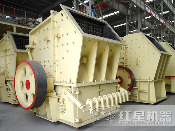 如何對(duì)單段錘式破碎機(jī)的錘軸抽取工具進(jìn)行改進(jìn)？