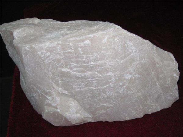 滑石粉碎設(shè)備有哪些？