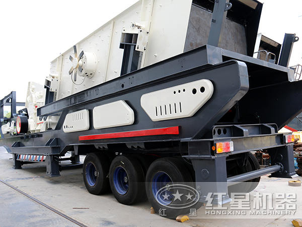 輪胎式移動(dòng)破碎站