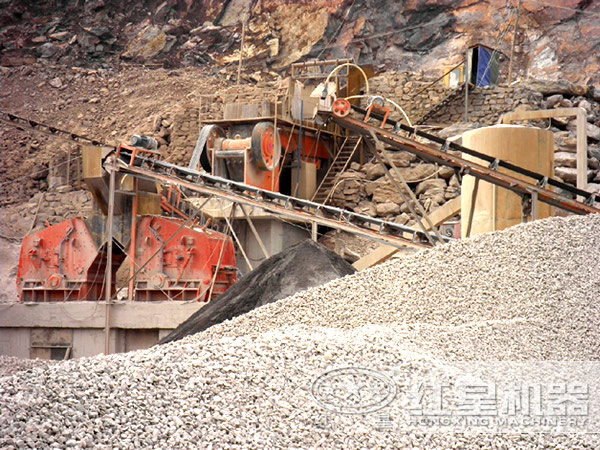 石子破碎機應(yīng)用現(xiàn)場