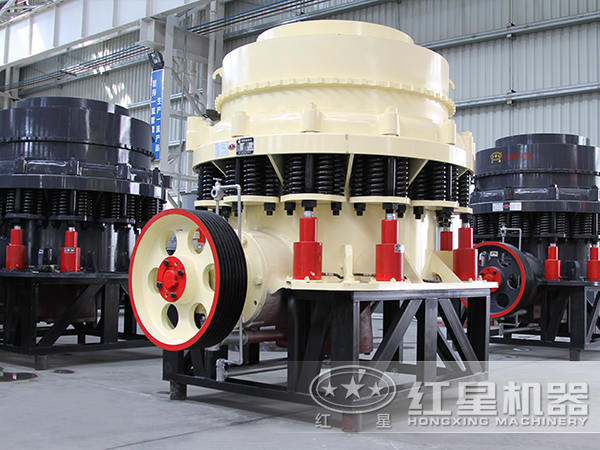 如何確定圓錐破碎機的偏心距和動錐擺動行程？