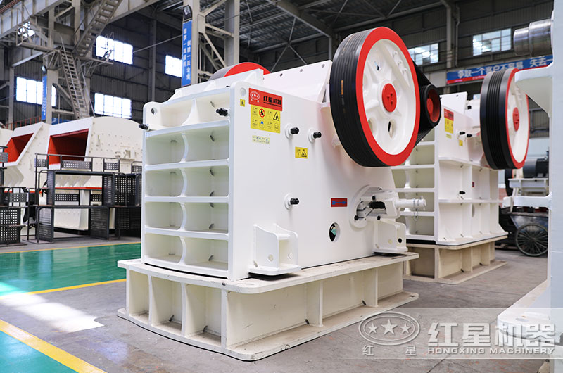 顎式碎石機圖片