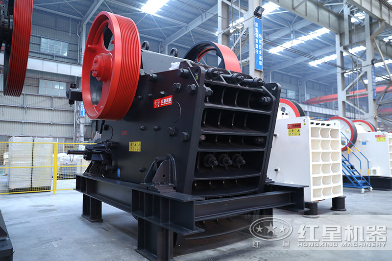 1215鄂破碎機參數(shù)_每小時幾噸，多錢一臺