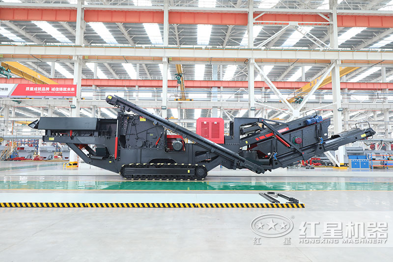 履帶式移動破碎機，自行驅(qū)動，靈活轉(zhuǎn)場