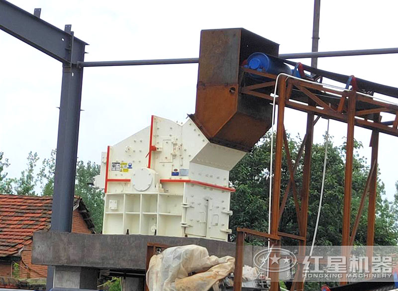 較大型反擊破一個小時出多少噸？型號有幾種？多少錢