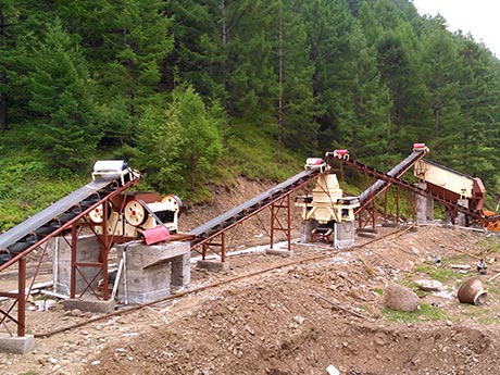 時(shí)產(chǎn)230方石頭制砂機(jī)多少錢一臺(tái)，哪家便宜