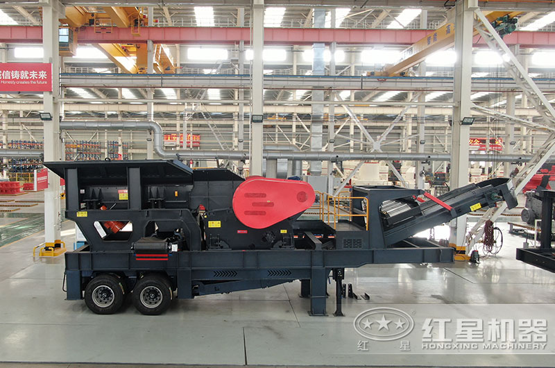 移動(dòng)鄂式破碎機(jī)圖片