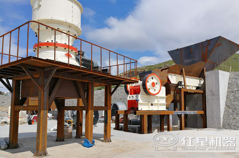 一臺中型石子破碎機多少錢（附設(shè)備類型及報價）