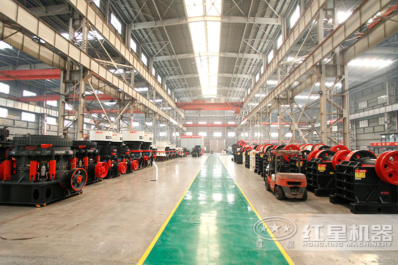 粉碎煤矸石設(shè)備類型多，車間現(xiàn)貨