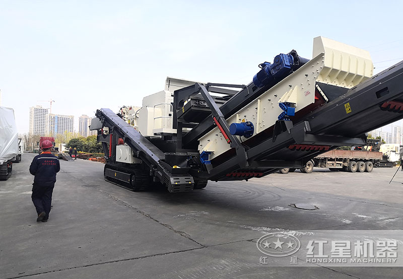 移動(dòng)破碎機(jī)，自由轉(zhuǎn)場(chǎng)節(jié)省場(chǎng)地