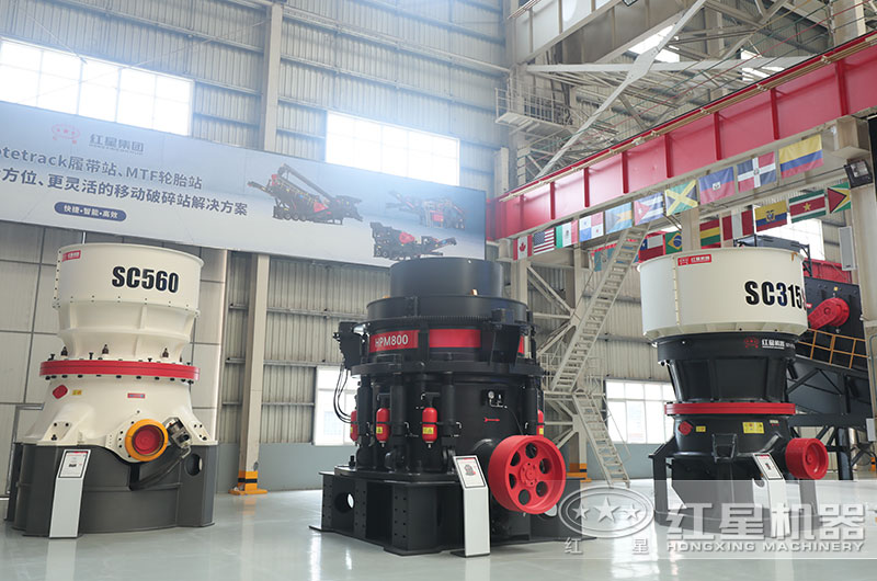 液壓圓錐破碎機(jī)圖片