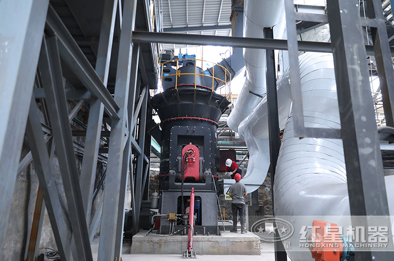 爐渣粉立磨機(jī)工作現(xiàn)場圖片