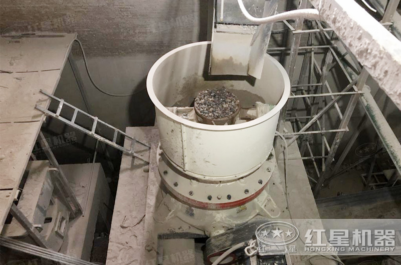 圓錐石子破碎機 圓錐石子破碎機