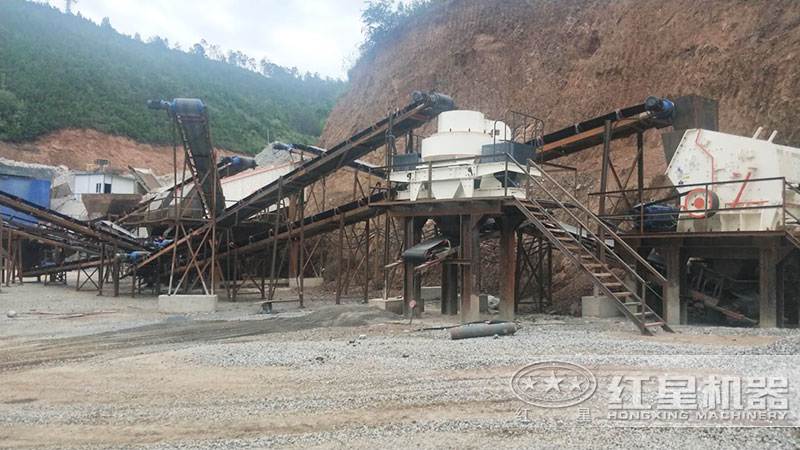VSI制砂機(jī)生產(chǎn)機(jī)制砂現(xiàn)場(chǎng)，總費(fèi)用80萬(wàn)