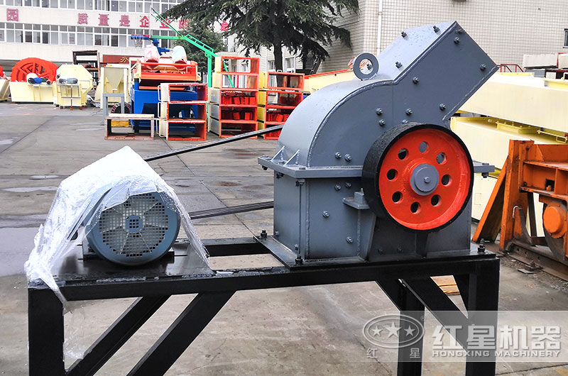錘式制砂機(jī)能夠直接將石料制沙