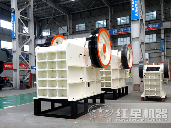 花崗巖碎石機實拍圖