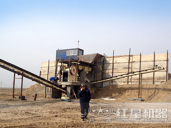 石料生產(chǎn)線現(xiàn)場(chǎng)