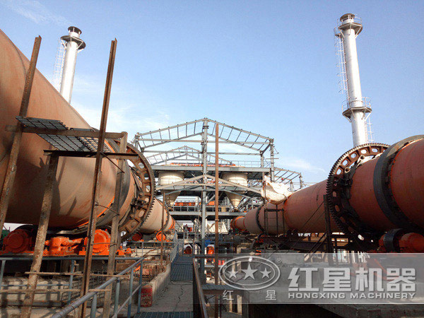 大型水泥窯作業(yè)實(shí)況