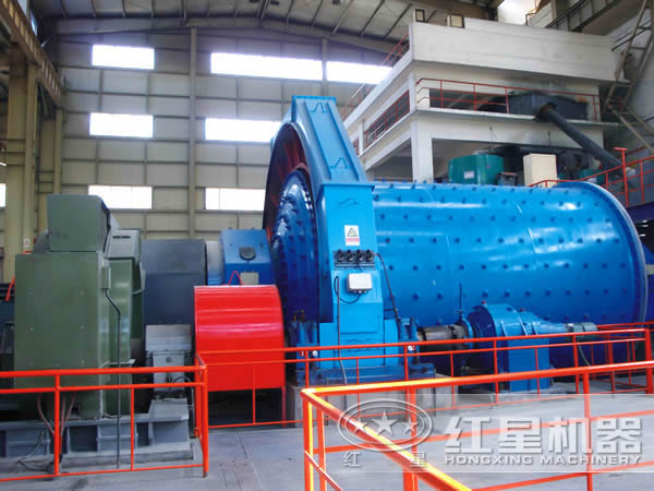 球磨機(jī)現(xiàn)場(chǎng)