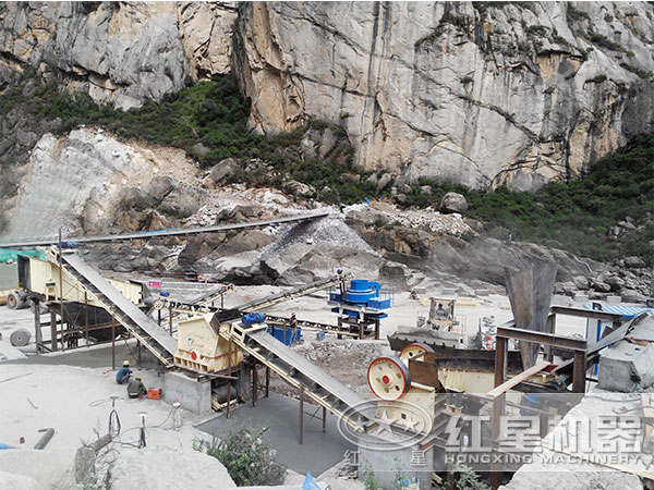 制砂機生產(chǎn)現(xiàn)場圖