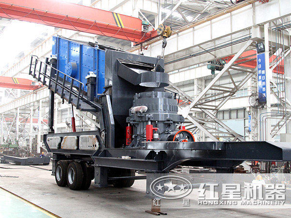 小型車載移動(dòng)破碎站圖