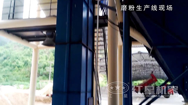 超細磨粉生產(chǎn)線提升設(shè)備實拍