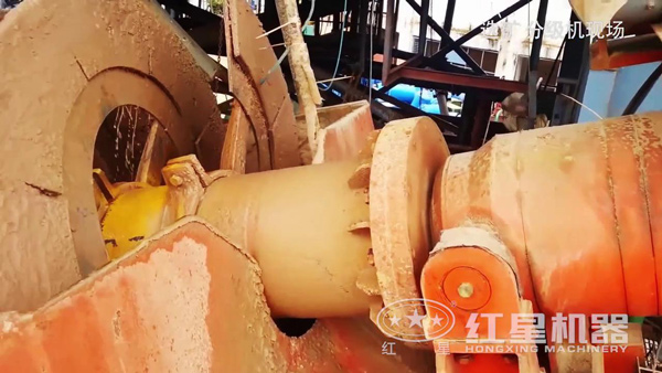 分級(jí)機(jī)旋轉(zhuǎn)軸特寫