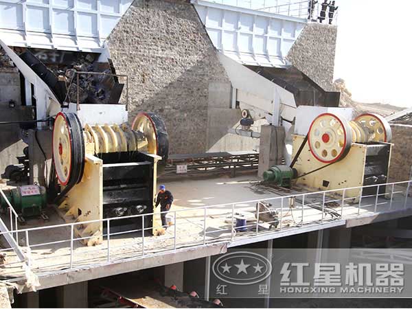 69鄂破機(jī)生產(chǎn)現(xiàn)場