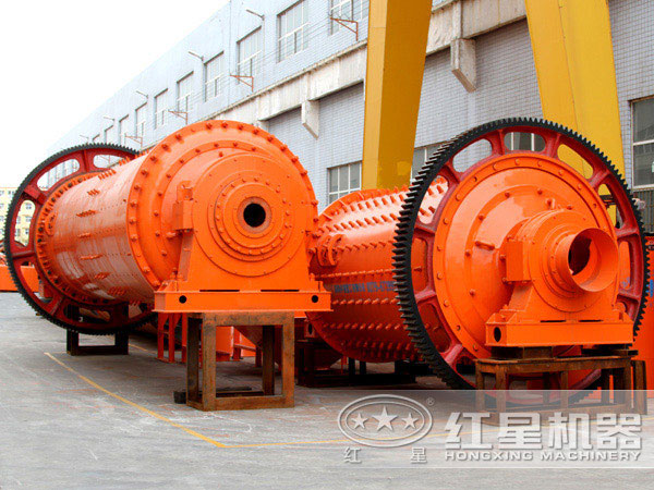 鐵礦球磨機(jī)實(shí)拍