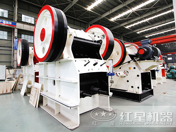 顎式破碎機(jī)高清圖