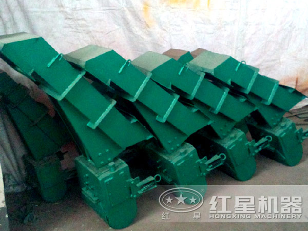 電磁振動(dòng)給料機(jī)高清