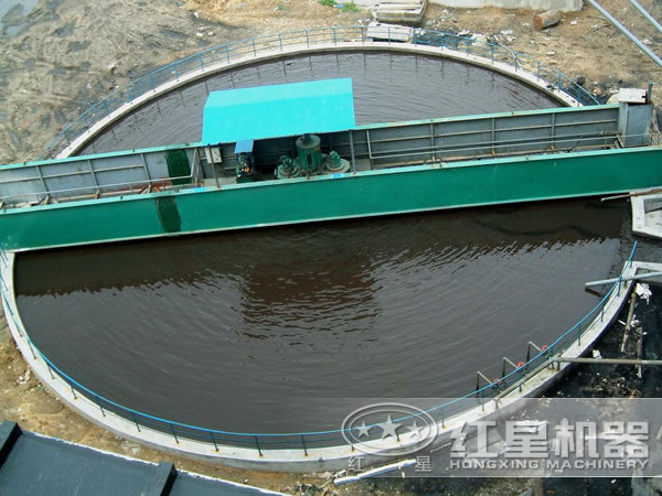 濃縮機(jī)現(xiàn)場(chǎng)圖