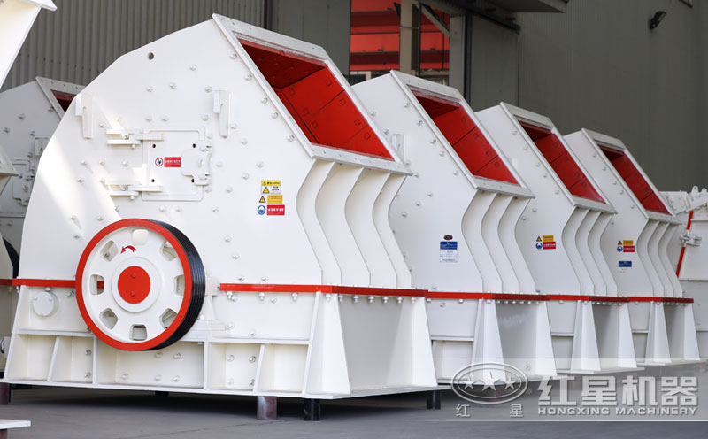 錘式破碎機(jī)車間