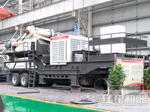 移動式破碎機(jī)車間圖