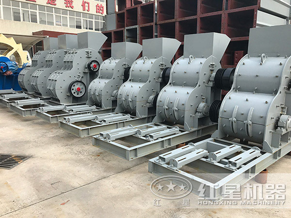 雙級(jí)破碎機(jī)廠(chǎng)區(qū)實(shí)拍