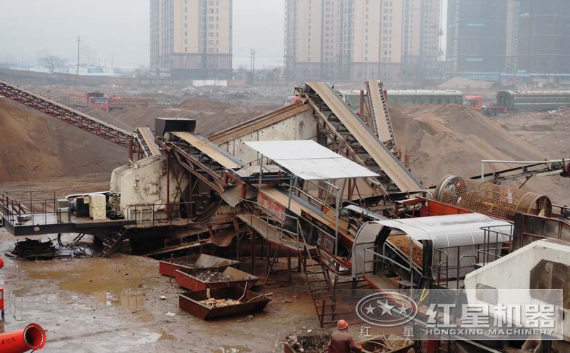 建筑垃圾處理生產(chǎn)線現(xiàn)場