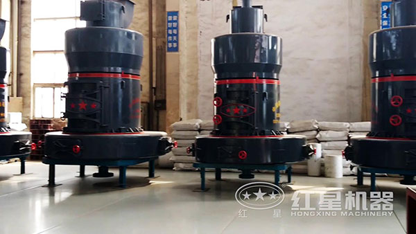 磨粉機(jī)生產(chǎn)車間