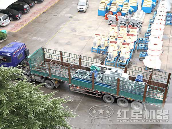 對(duì)輥破發(fā)貨現(xiàn)場