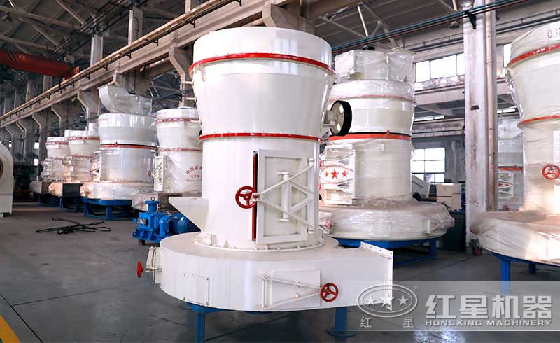 雷蒙磨粉機(jī)車間實(shí)拍