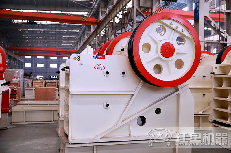 顎破機(jī)車間實(shí)拍