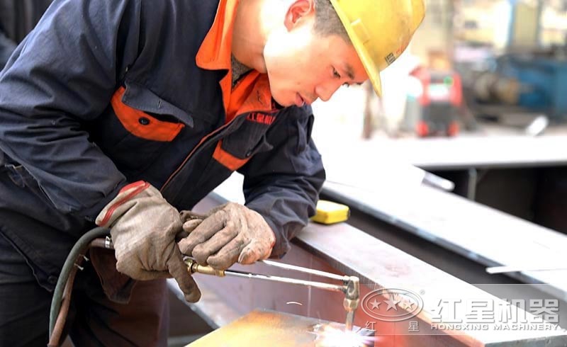 匠心工藝，做好設備每一處細節(jié)是紅星不變的初心